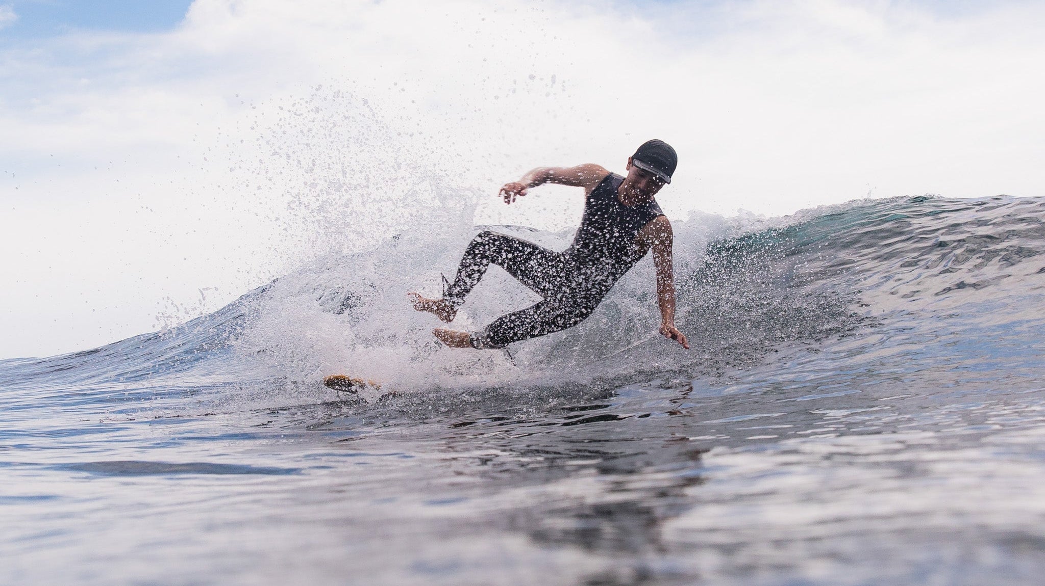 衝浪時耳朵進水該怎麼辦